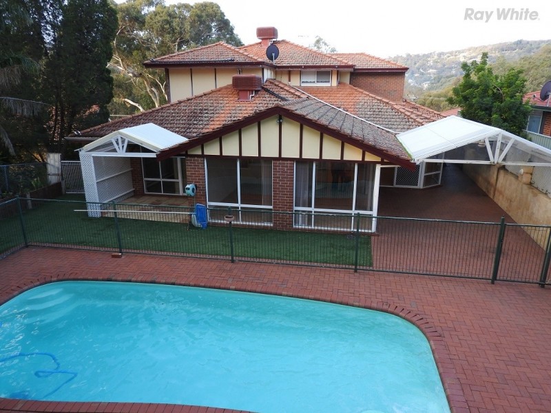 13 Billabong Way, Mount Nasura WA 6112