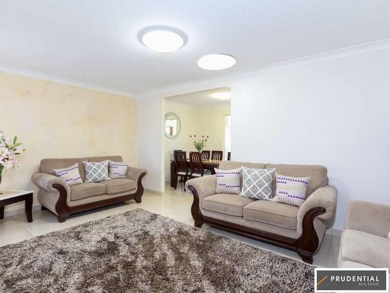 7 Monica Close, Lurnea NSW 2170