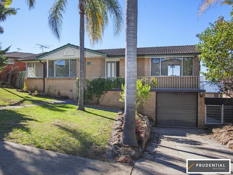 19 Augusta Street, Casula NSW 2170