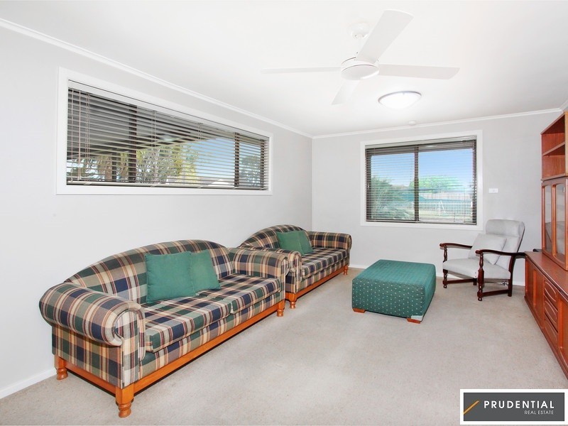 4 Davy Street, Warwick Farm NSW 2170