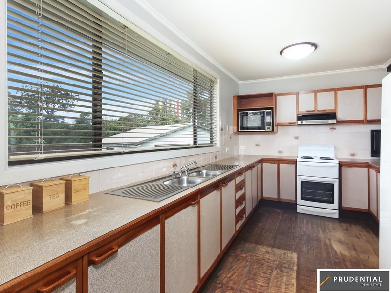 4 Davy Street, Warwick Farm NSW 2170