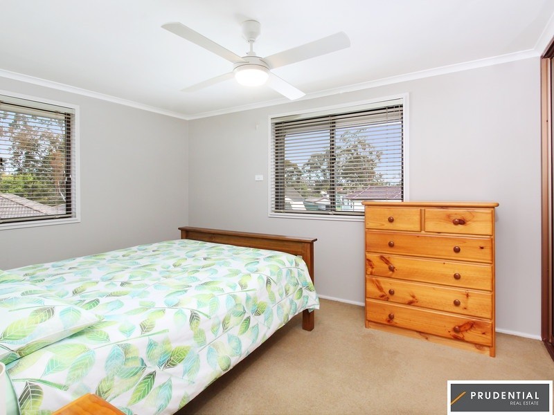 4 Davy Street, Warwick Farm NSW 2170