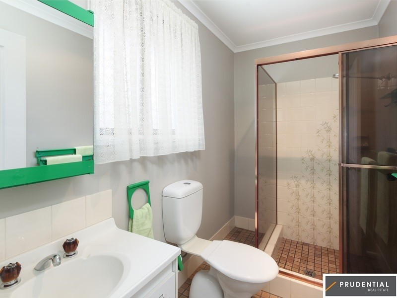 4 Davy Street, Warwick Farm NSW 2170