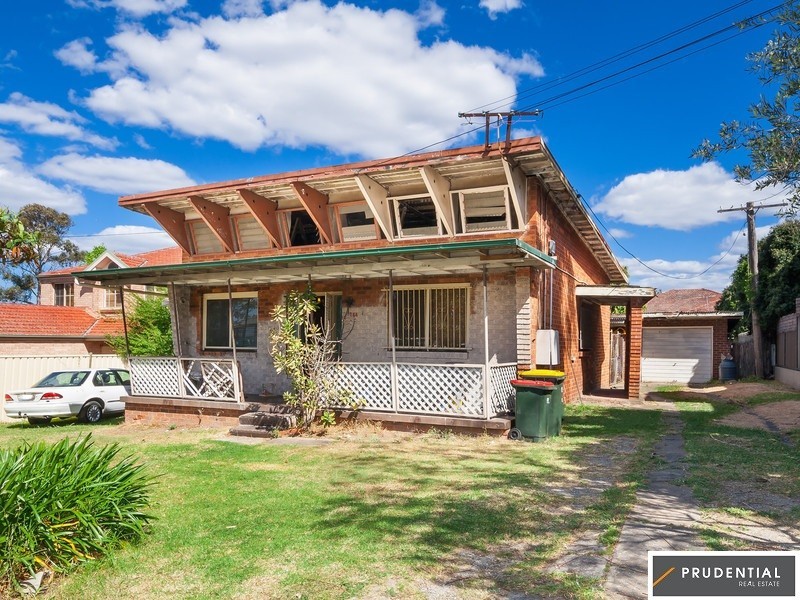184 Newbridge Road, Moorebank NSW 2170