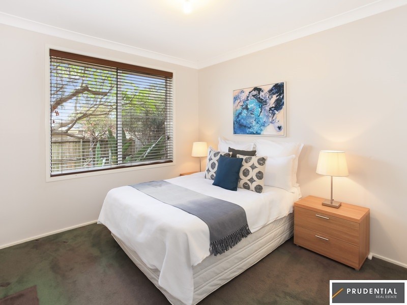 39 Woburn Abbey Court, Wattle Grove NSW 2173