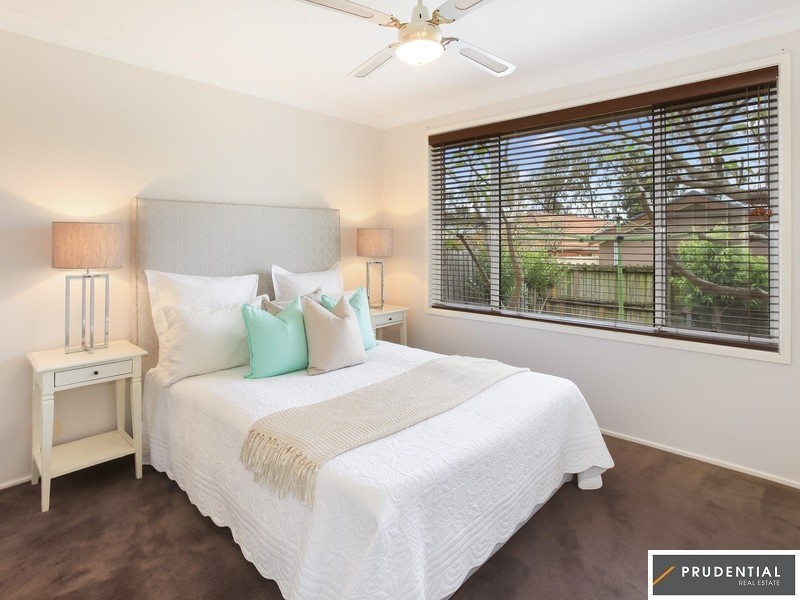 39 Woburn Abbey Court, Wattle Grove NSW 2173