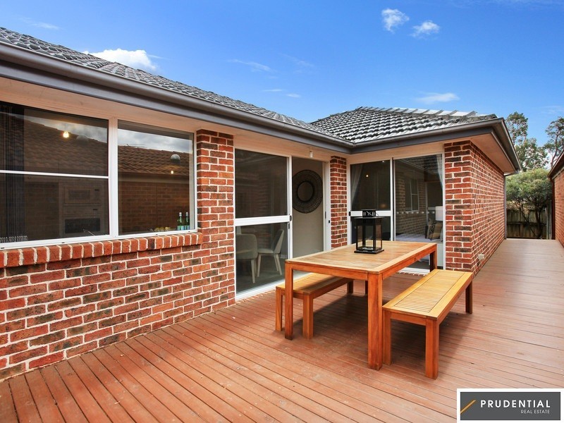 39 Woburn Abbey Court, Wattle Grove NSW 2173