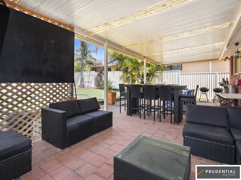 2 Jacqueline Place, Moorebank NSW 2170
