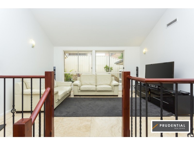 65 Kendall Drive, Casula NSW 2170