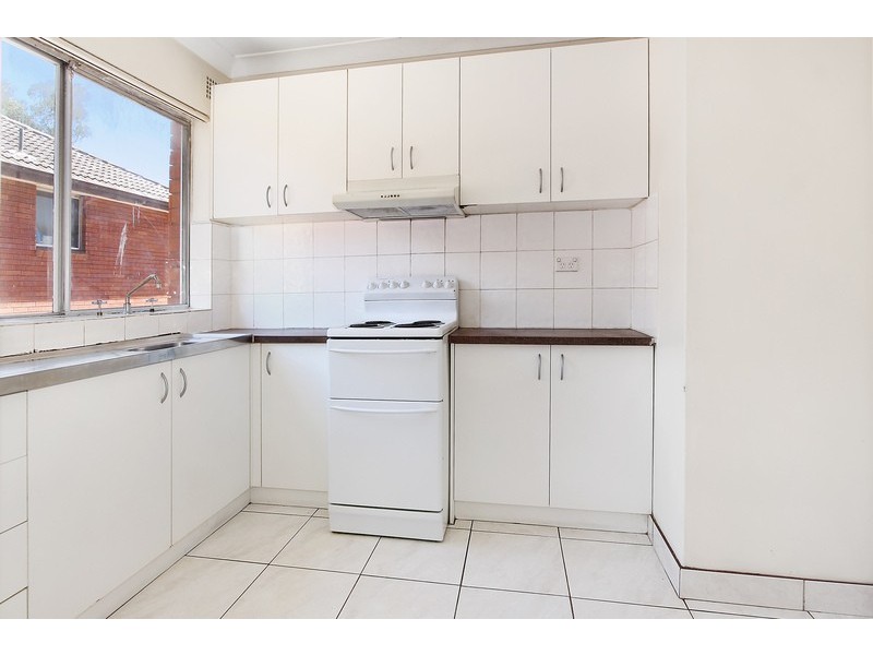 3/12 Drummond Street, Warwick Farm NSW 2170