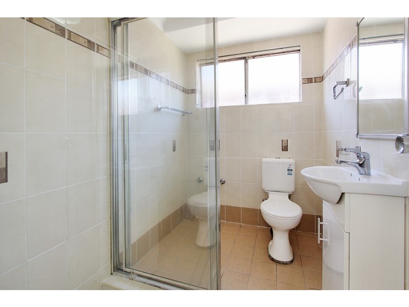 3/12 Drummond Street, Warwick Farm NSW 2170