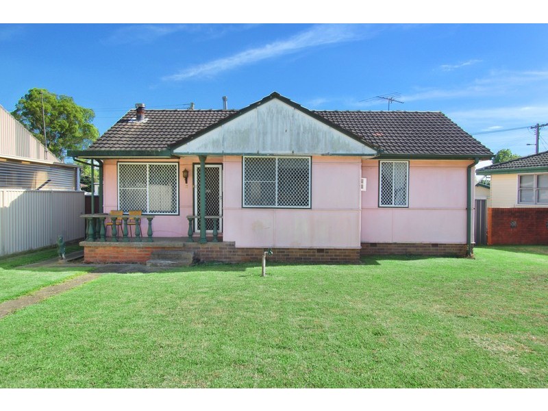 17 Lamont Place, Cartwright NSW 2168