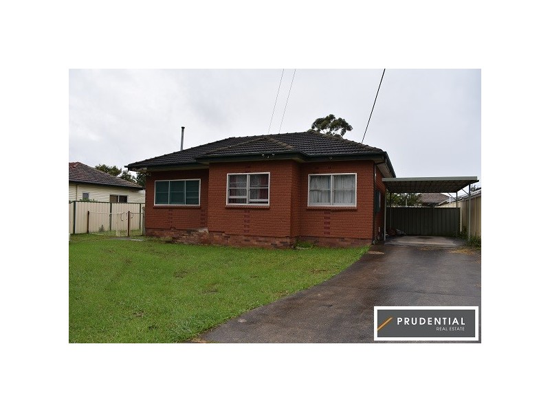 30 Dunbeir Avenue, Lurnea NSW 2170