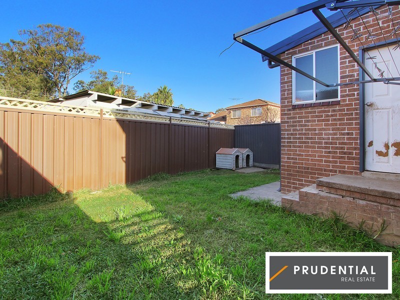2a Bradshaw Avenue, Moorebank NSW 2170