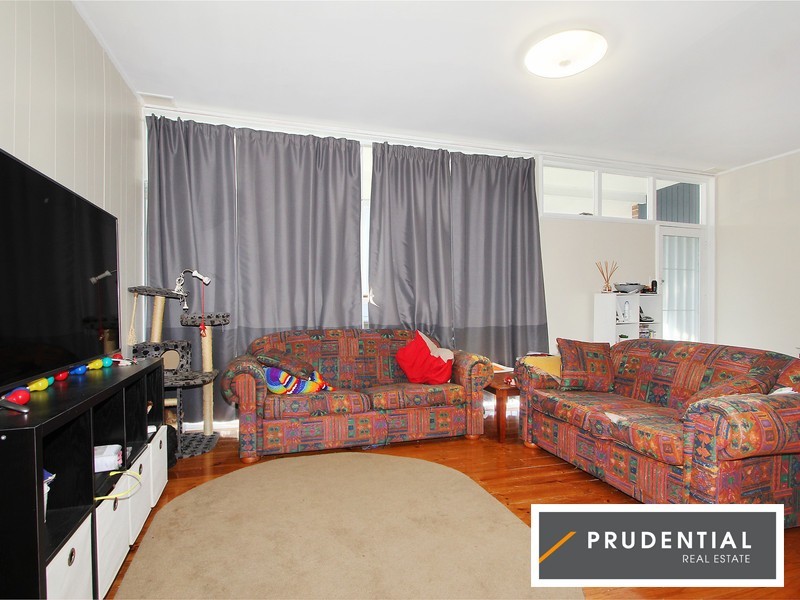 2a Bradshaw Avenue, Moorebank NSW 2170