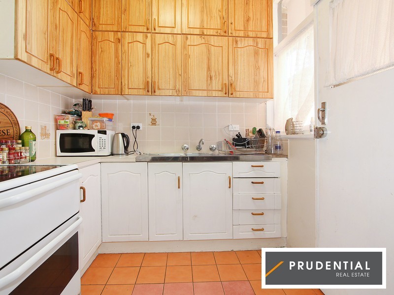 2a Bradshaw Avenue, Moorebank NSW 2170