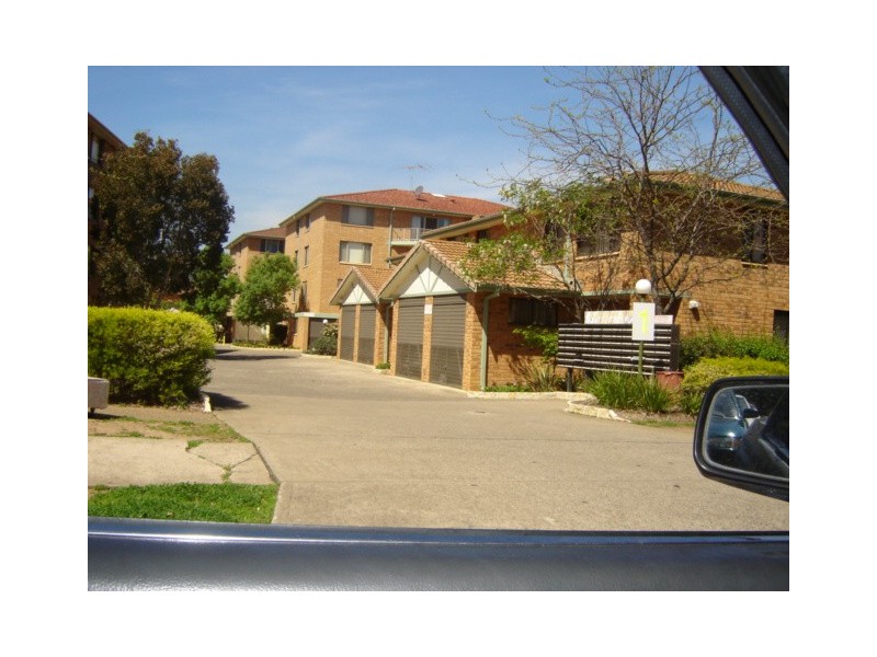 125/1 Riverpark Dr, Liverpool NSW 2170