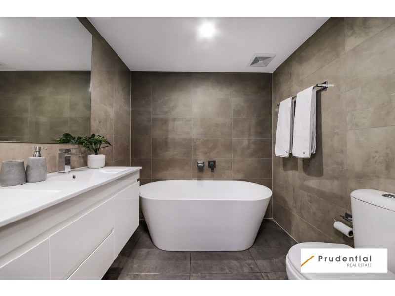 33a Maryvale Avenue, Liverpool NSW 2170