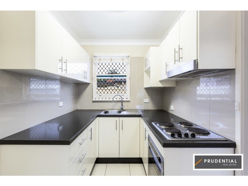 12 Bare Avenue, Lurnea NSW 2170