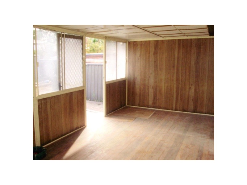 17 Lyndley St, Busby NSW 2168