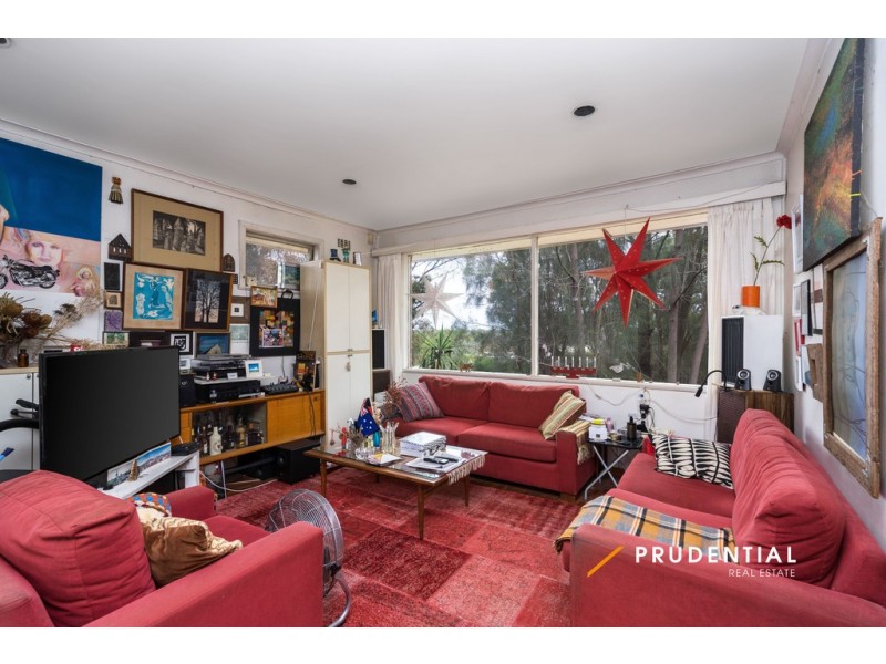 42 and 44 McGowen Cr, Liverpool NSW 2170