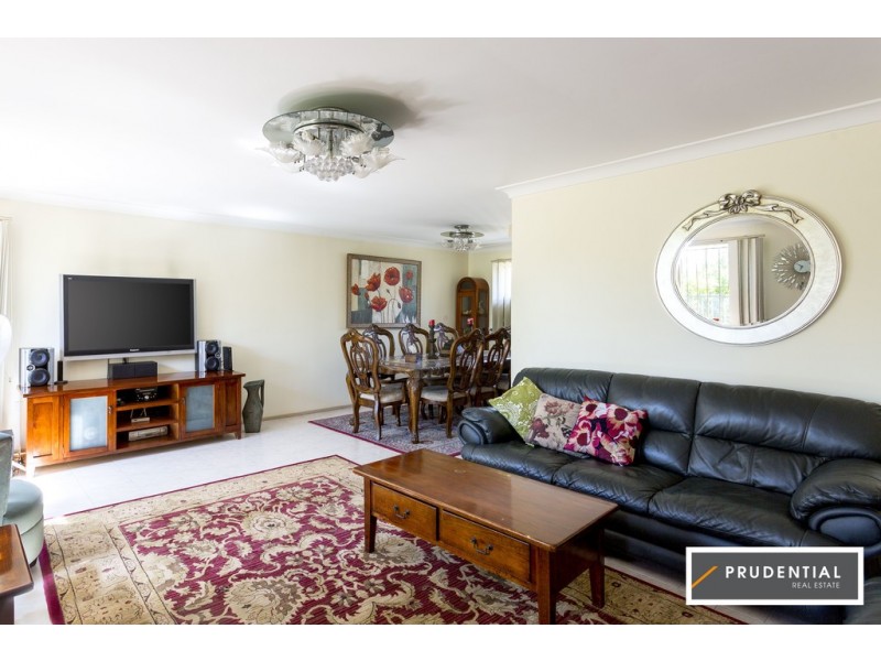 19 Tallowwood Avenue, Casula NSW 2170