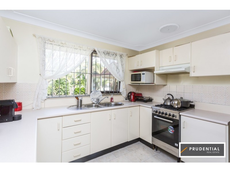 19 Tallowwood Avenue, Casula NSW 2170