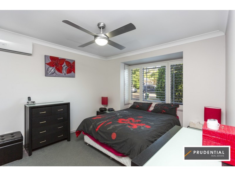 38 Lyndhurst Court, Wattle Grove NSW 2173