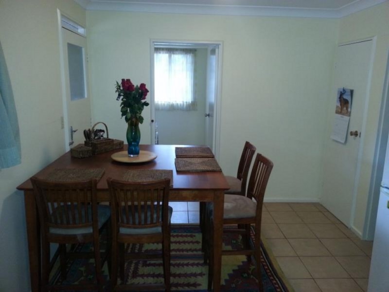 71 Renton Ave, Moorebank NSW 2170