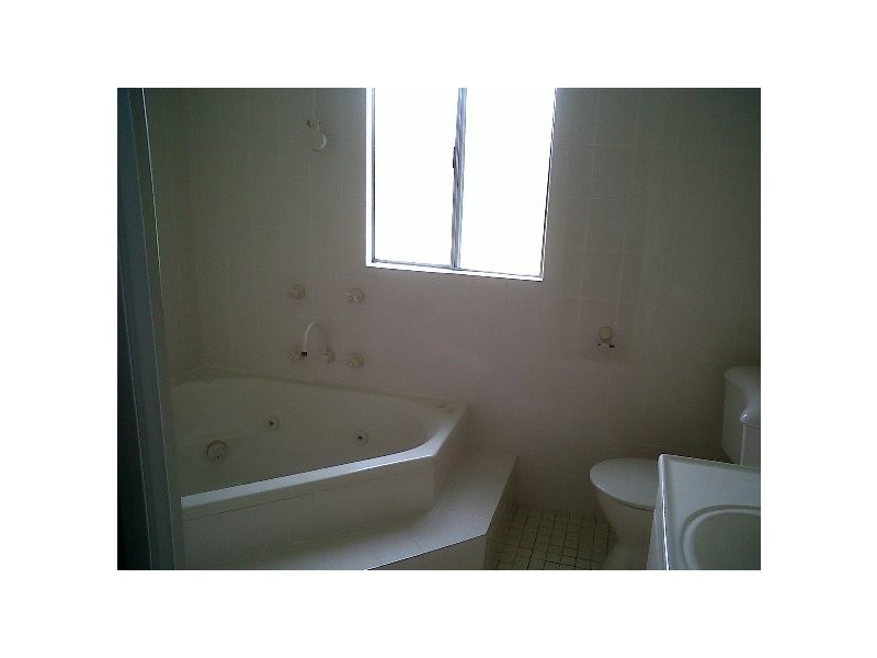 60 Market St, Moorebank NSW 2170