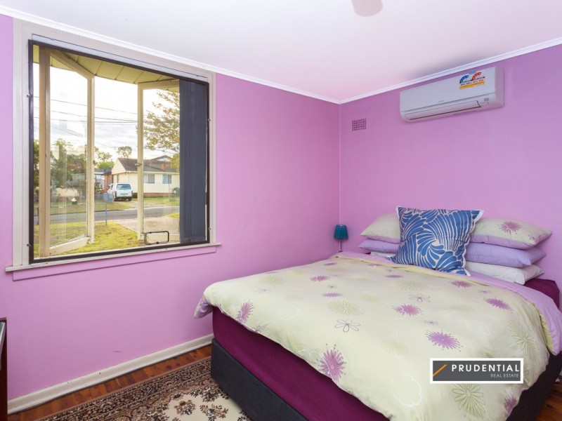 33 Glenwari Street, Sadleir NSW 2168