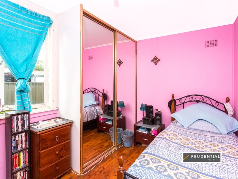 33 Glenwari Street, Sadleir NSW 2168