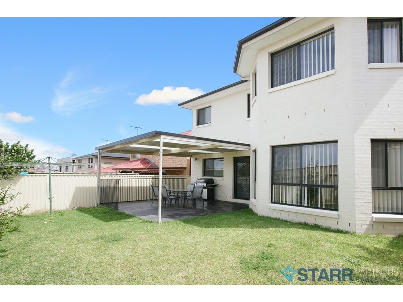 62 Scottsdale cct, West Hoxton NSW 2171