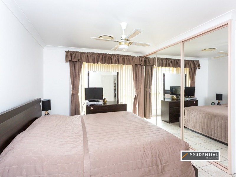 14 Boldrewood Avenue, Casula NSW 2170