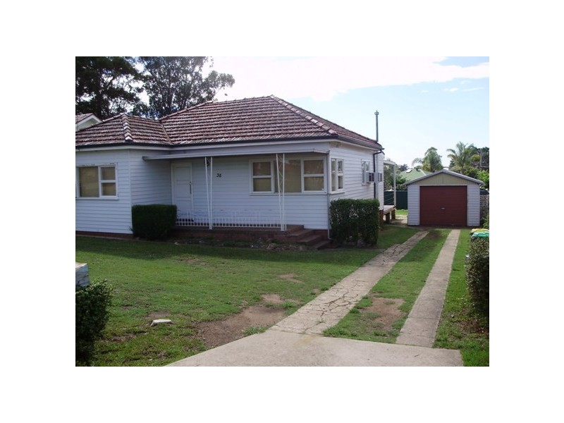 38 Reserve Rd, Casula NSW 2170
