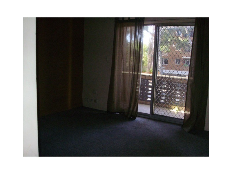 2/31 Speed St, Liverpool NSW 2170