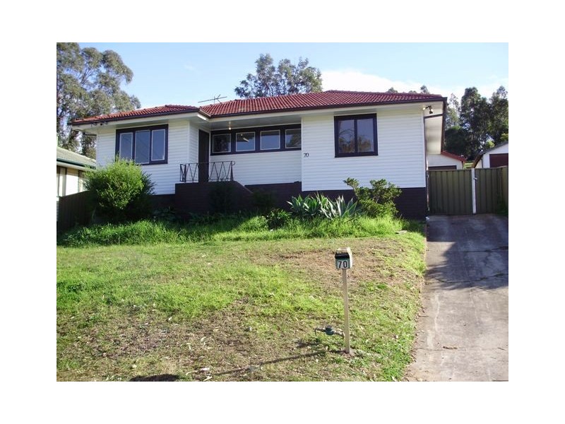 70 Strickland Cres, Ashcroft NSW 2168