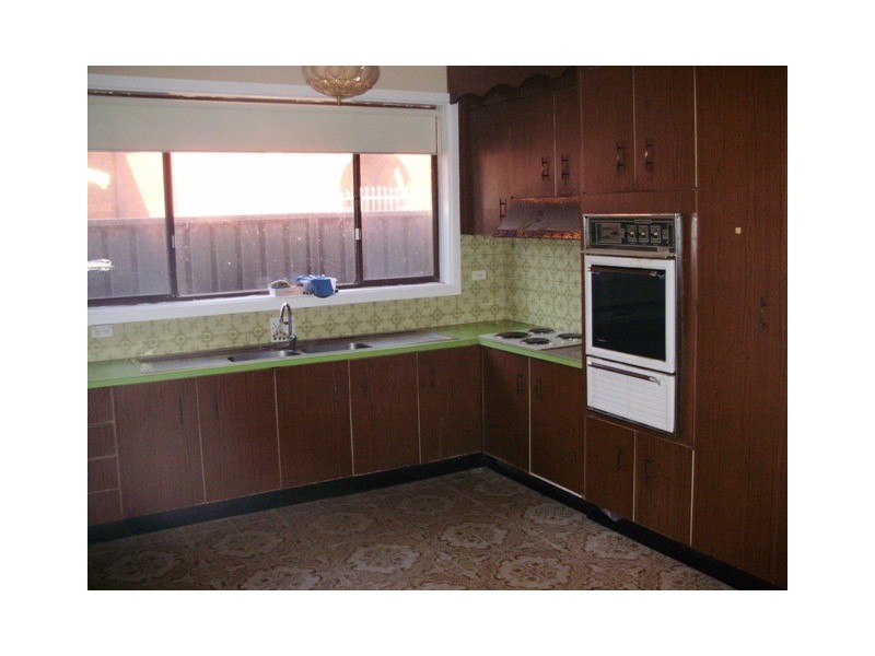 36 Maryvale Ave, Liverpool NSW 2170