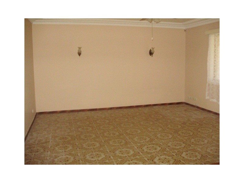 36 Maryvale Ave, Liverpool NSW 2170