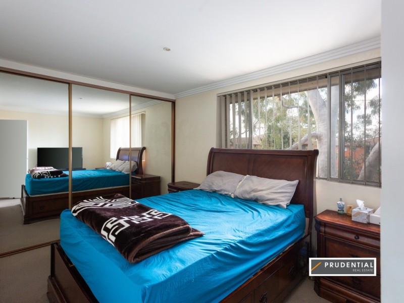 8/17 Forbes Street, Warwick Farm NSW 2170