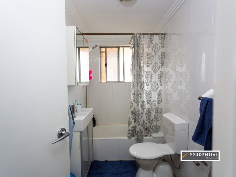 8/17 Forbes Street, Warwick Farm NSW 2170