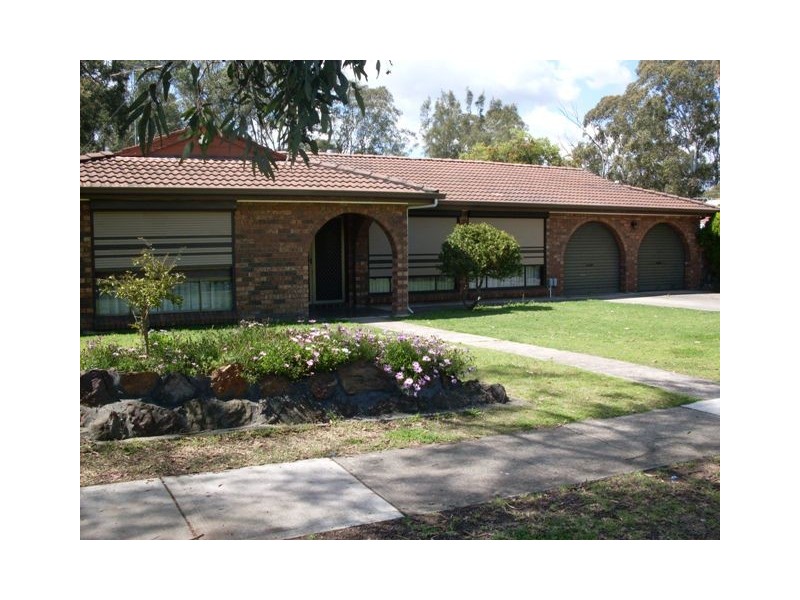 10 Dorrigo Ave, Hoxton Park NSW 2171