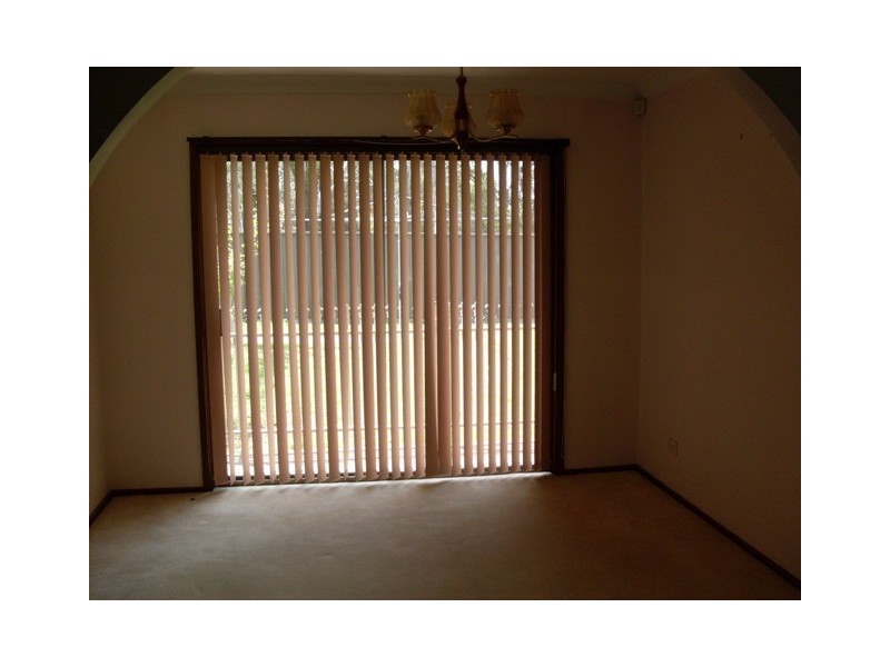 10 Dorrigo Ave, Hoxton Park NSW 2171