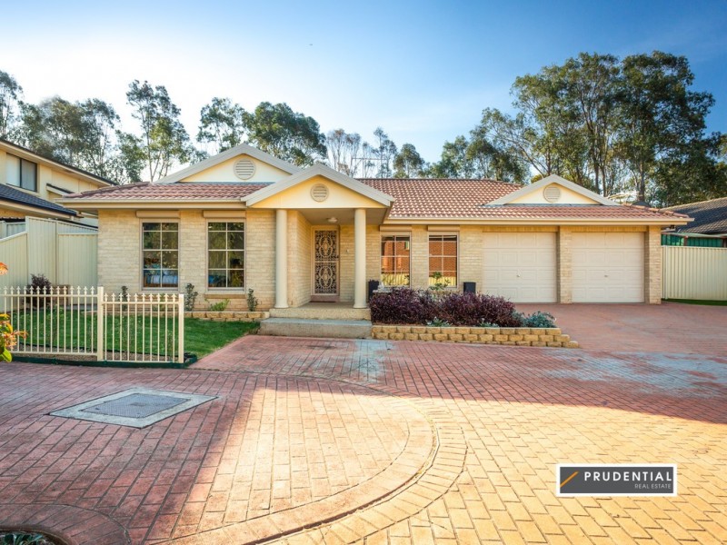 25 Hilton Crescent, Casula NSW 2170