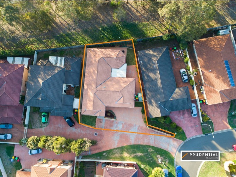25 Hilton Crescent, Casula NSW 2170