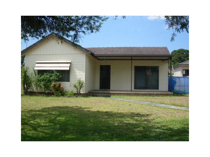 81 Woodlands Rd, Liverpool NSW 2170