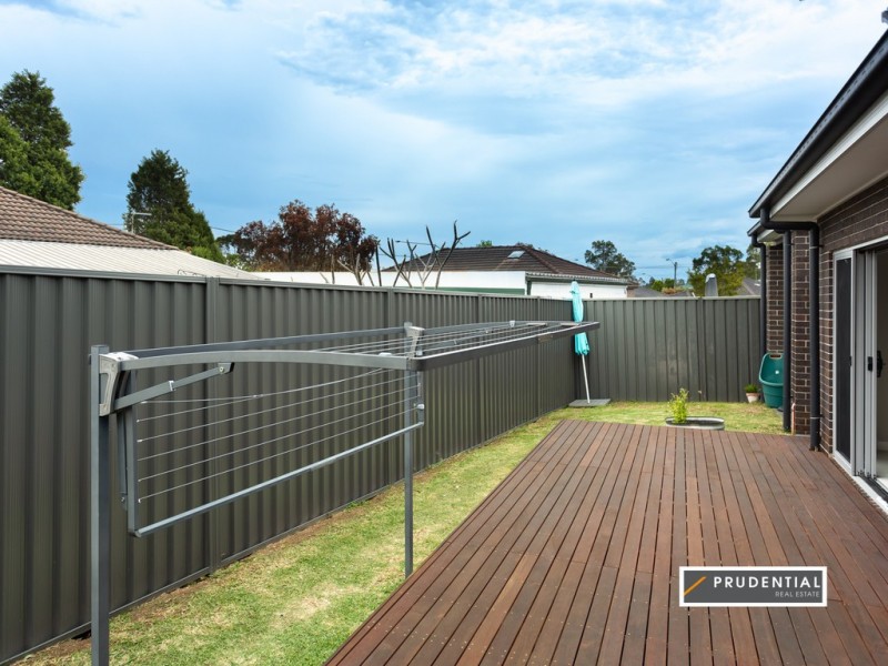 5a Ashcroft Avenue, Casula NSW 2170