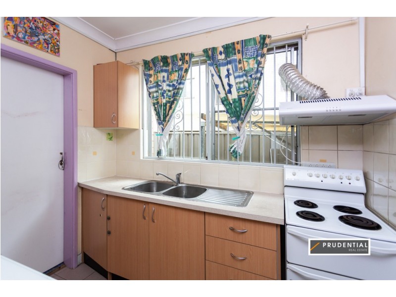 4/100 Wattle Avenue, Carramar NSW 2163