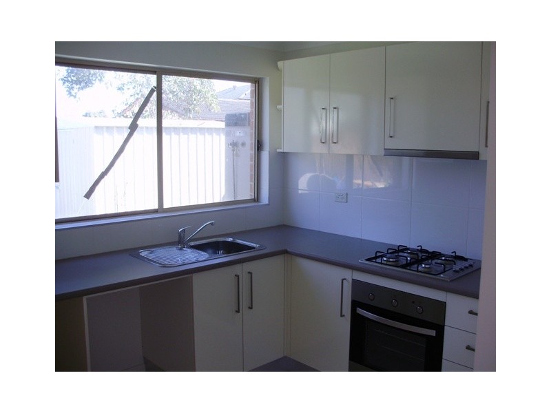 36 Anzac Mews, Wattle Grove NSW 2173