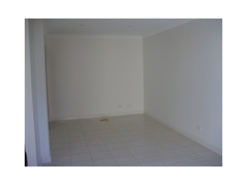 36 Anzac Mews, Wattle Grove NSW 2173